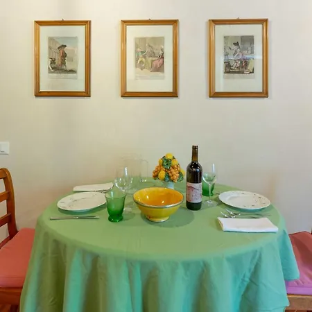 Bed & Breakfast Borgo Studiati Residenza D'epoca *
