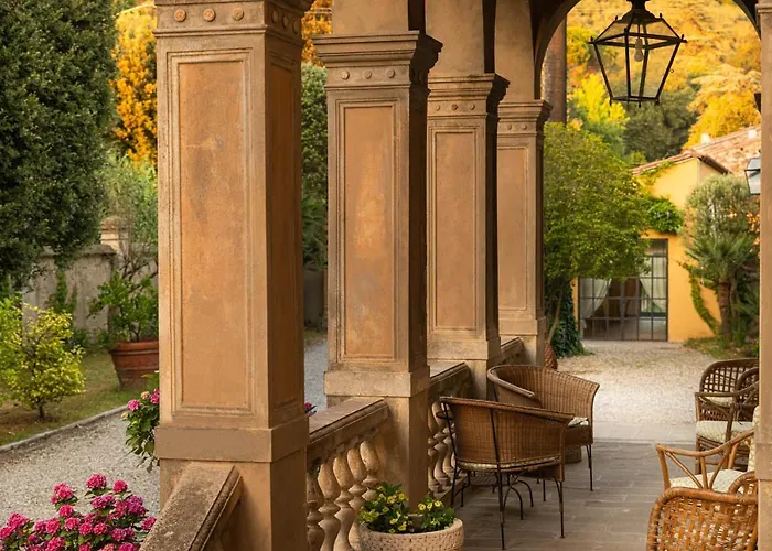 Borgo Studiati Residenza D'epoca Bed & Breakfast 4*